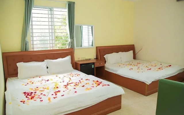Bao Tran Hotel Pleyku - by BAY LUXURY