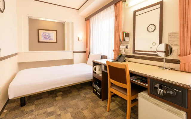 Toyoko Inn Hikone Station Higashi – Guest Rooms – Hikone
