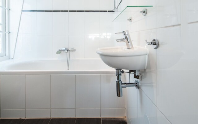 Short Stay Group Jordaan Area Serviced Apartments