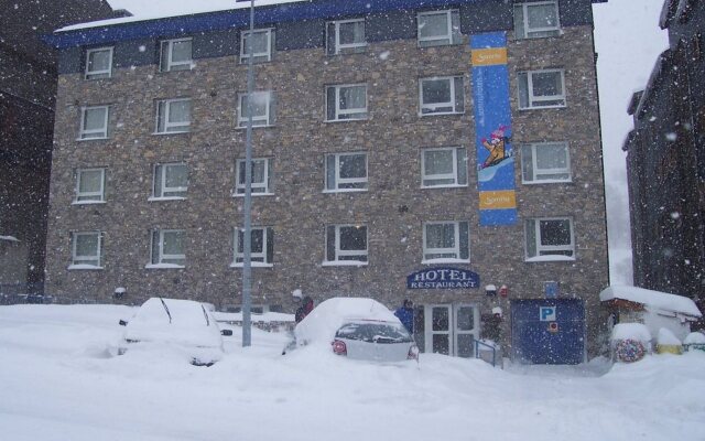 Somriu Hotel Vall Ski