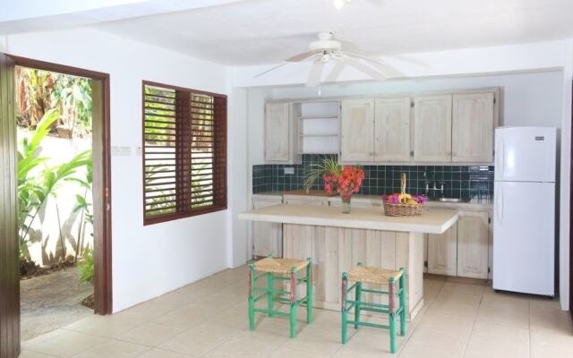 Authentic St. Lucian Experience At Prestigious Villa - Colibri Cottage 6 Bedroom Villa