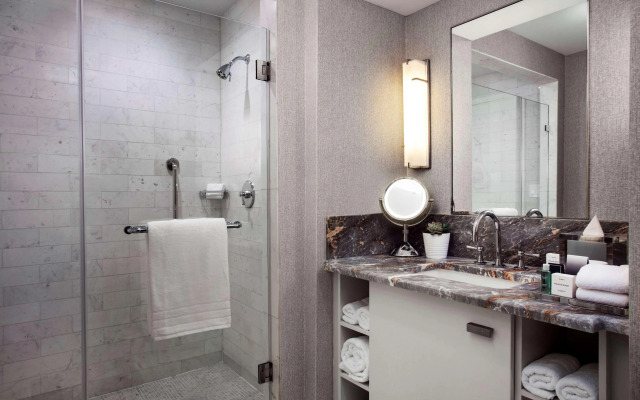 Conrad Fort Lauderdale Beach