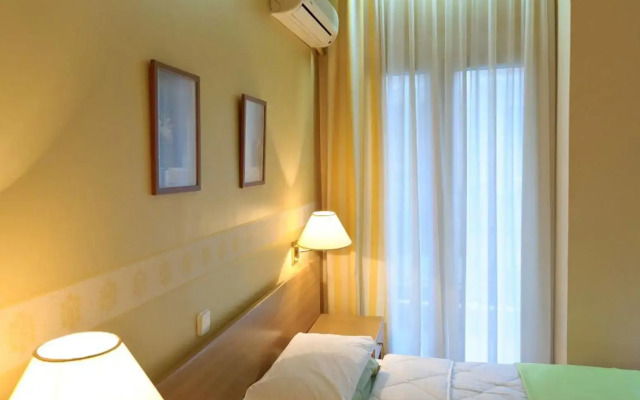 Anesis Hotel