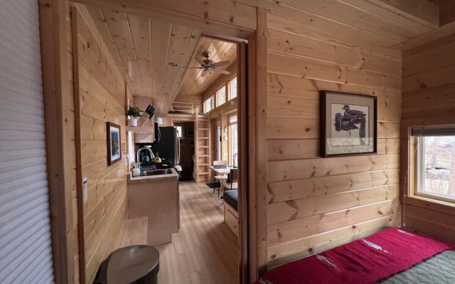 The Woolly Bugger Inn