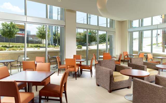 Hyatt House Atlanta Downtown