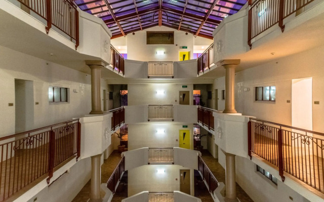 Fino Hotel and Suites