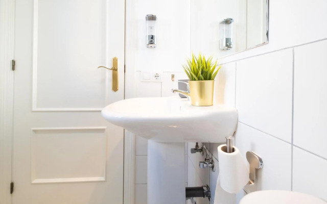 Triana Penthouse by SevillaLuxurySuites