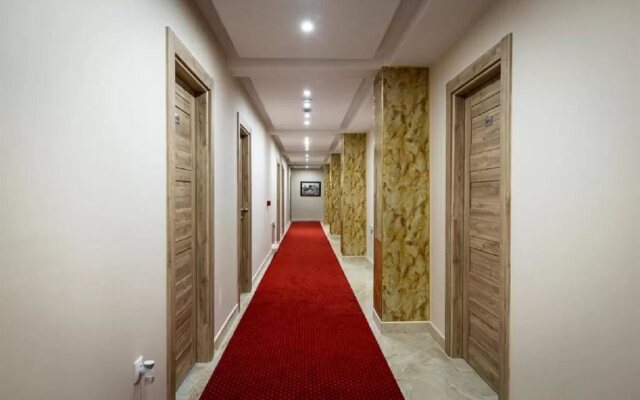 Hotel Srebrna Lisica
