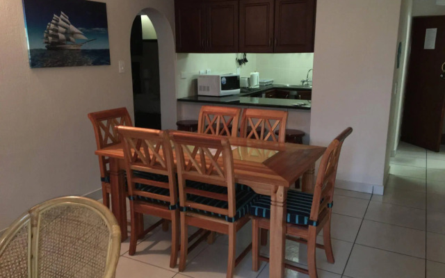 La Lucia Sands