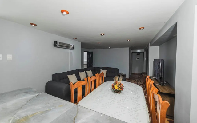 San Pedro Apartments
