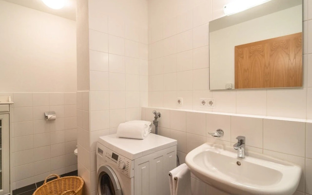 Modern Apartment in Rauris by the Forest