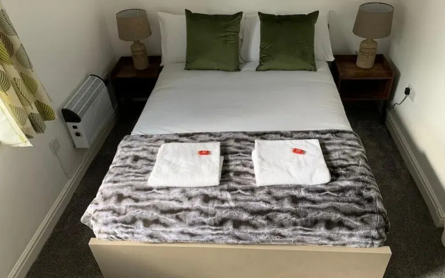 Rivercourt FLAT 5