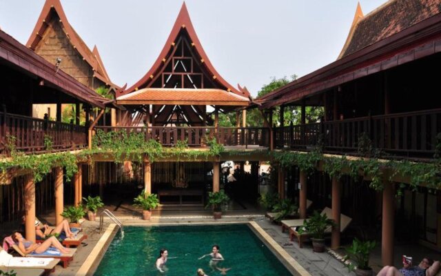 Ruean Thai Hotel