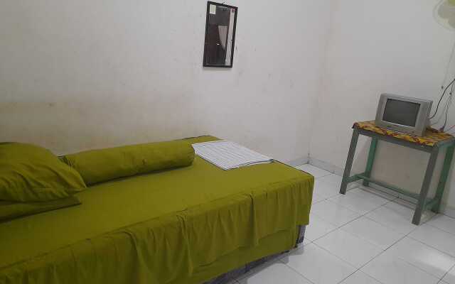 EXPRESS O 91436 Mess Sadam