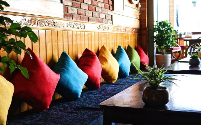 Whynot Hotel