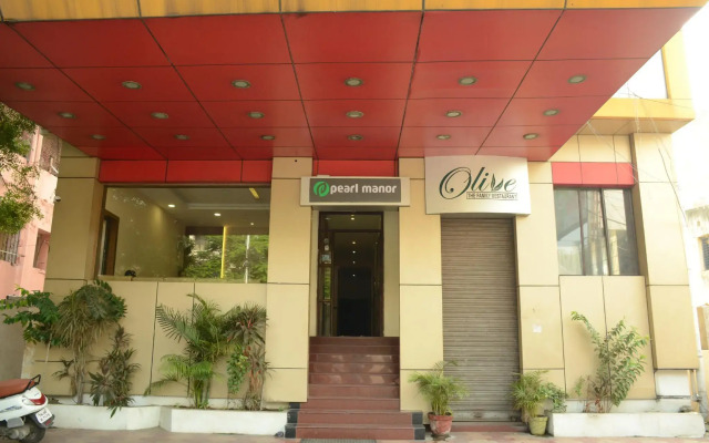 Hotel Pearl Manor