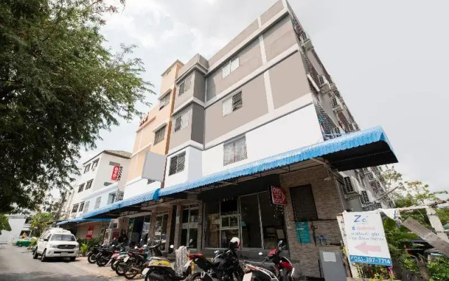 Ze Residence Ram Intra by OYO Rooms