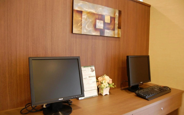 Hotel Route Inn Court Ina