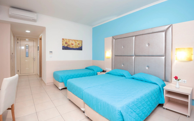 Grand Blue Beach Hotel