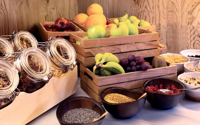 Catalonia Santa Justa