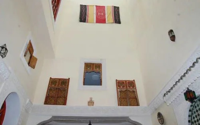 Dar Mounadim