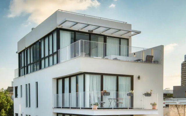 Top TLV Grand Suites