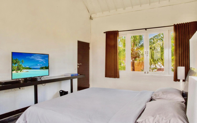 Villa JULIA | heart of Seminyak | 350m Beach