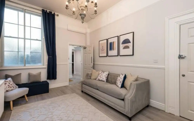 Host Apartments Seel St Townhouse Apt I