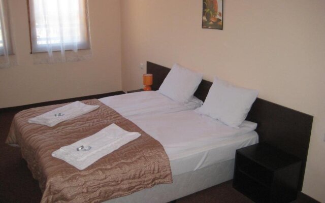 Bedenski Bani Hotel