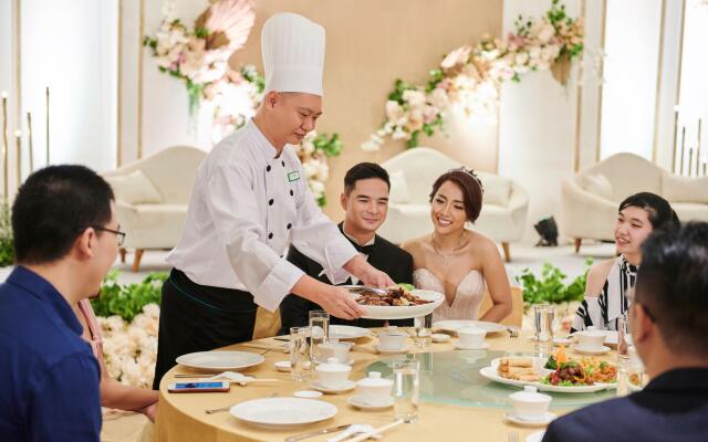 Holiday Inn & Suites Jakarta Gajah Mada by IHG