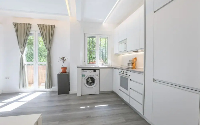 Azahar Gran Plaza in Seville