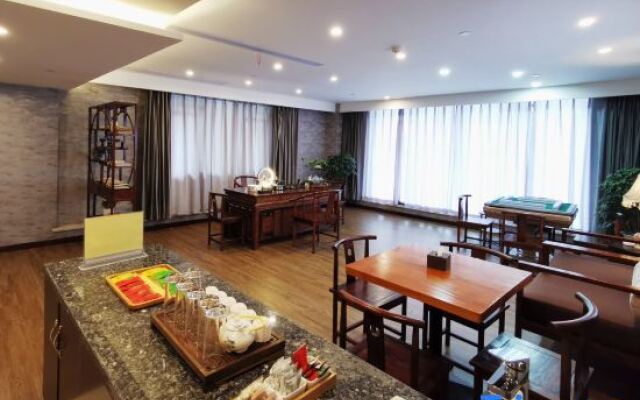 Sanxiafeng Hotel
