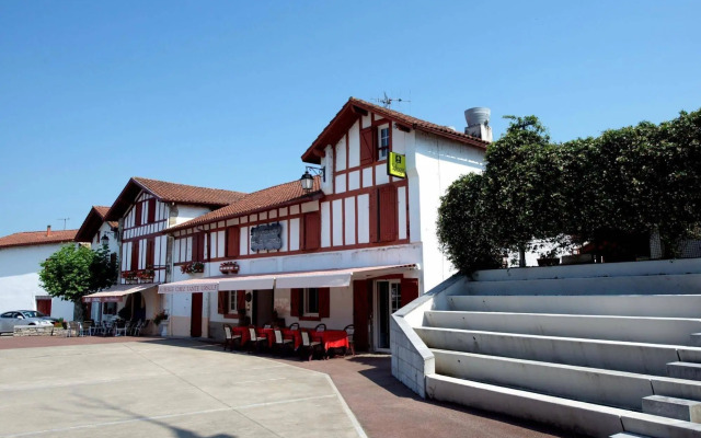 Auberge Chez Tante Ursule