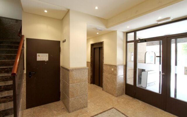 Apartamentos Adelfas