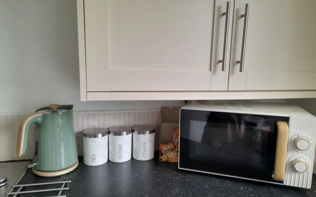 Cosy Private Hideaway Studio Flat With Breakfast