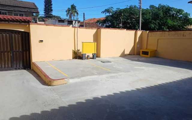 Cabo Frio - Jardim Flamboyant - Suítes