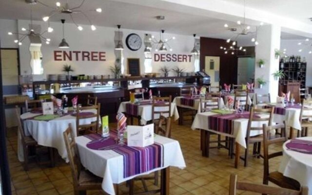 Logis Atoll Hotel