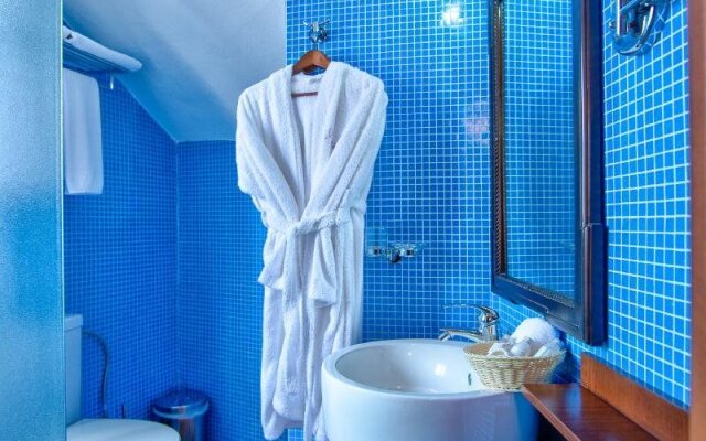 The Varos Residences Hotel