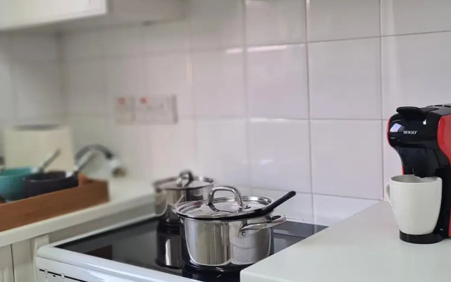 99 LIM - Stay Almeria Apartment