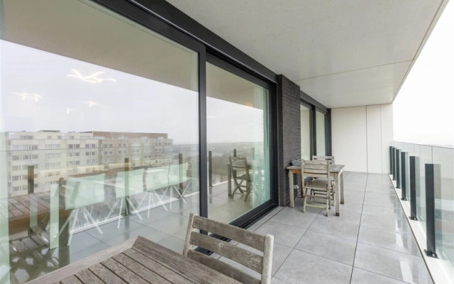 Spacious New-build Apartment With Large Terrace