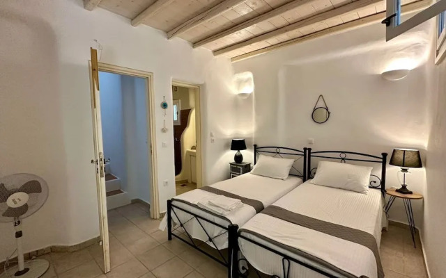 Fayrouz Psarrou Beach Mykonos