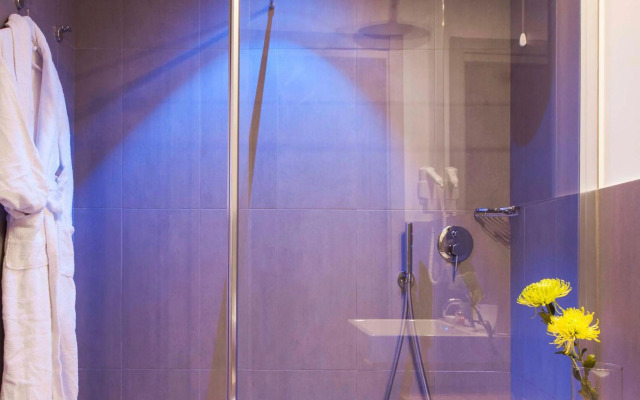 Giuturna Boutique Hotel