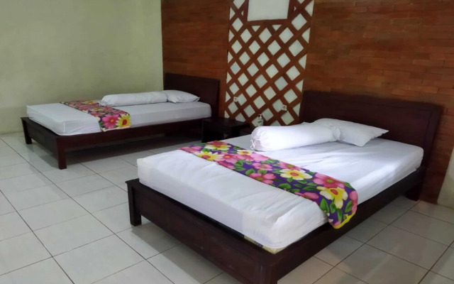 Borobudur Kampung Homestay - MARSUDI