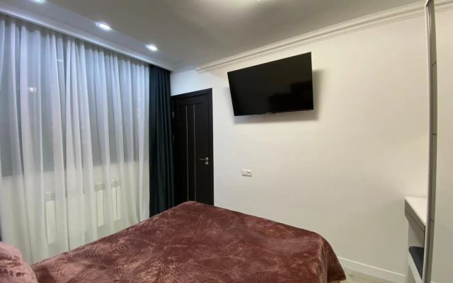 Beautiful, Unique, NEW eurorenovated apartment for rent in Sayat Nova street SN100