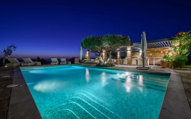 Methoni Paradise Villa for 10 & Pool