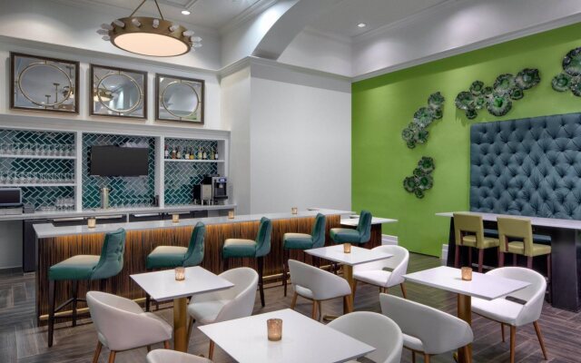 Courtyard by Marriott Stamford Downtown