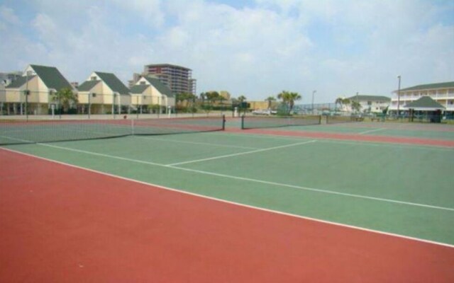 Sandpiper Cove Tennis Villas by Holiday Isle