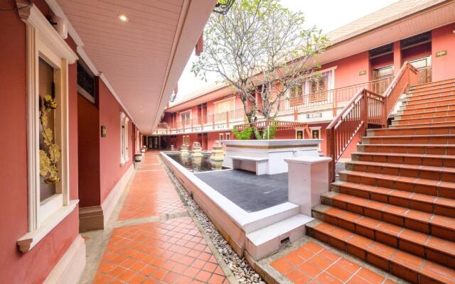 RedDoorz Plus Ruen Rattana Resort