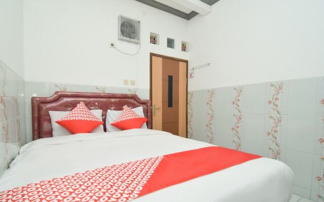 OYO 1480 Villa Dua Putri