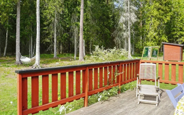 5 Person Holiday Home in Grisslehamn-by Traum